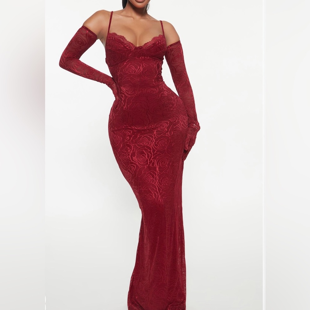Fashion Nova Romance Glove Dress Set - Burgundy Size Medium New with tags